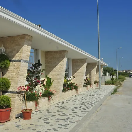 Hotel apartamentowy Sand Village Apart 3*